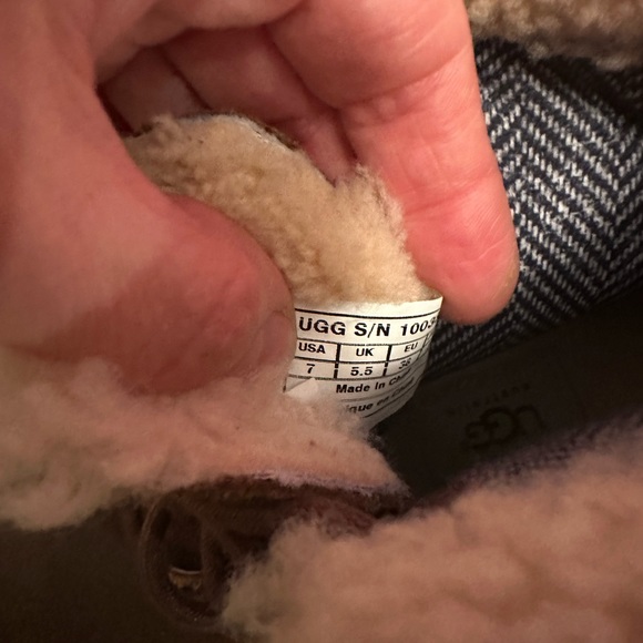 Ugg Australia Zea  leather shearling wedge lace up boots size 7, - Picture 8 of 10